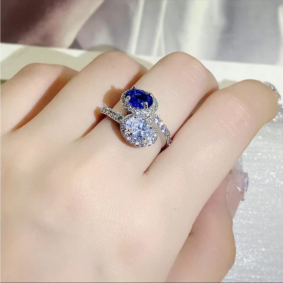 New 925 Silver Beautiful Sapphire Adjustable Ring - Picture 2 of 5